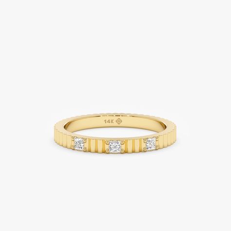 Round-cut geometric perfection! This modern fluted design catches the light beautifully all the way around. Choose from 14k or 18k solid gold and enjoy a captivating ribbed design contrasted with the brilliance of natural, 5 brilliant-cut diamonds. This ring makes a timeless anniversary gift, offering a thoughtful and enduring symbol of love and commitment in a beautiful, contemporary style. - Handmade - Solid Gold - Natural Diamonds  - G Color, SI Quality Diamonds - Total Diamond Carat Weight: 0.22 ctw - Width of the Band: 2 mm - Height: 2.1 mm 🛠 Your Sarah Elise piece is handcrafted with care! Ready-to-ship items go out within 3 business days. Made-to-order pieces typically take 7-10 business days to create. If you need something sooner, please contact us - we'll see if we can make it h Ribbed Ring, Rib Ring, Princess Cut Diamond Ring, Diamond Ring Princess Cut, Masculine Feminine, Solid Gold Band, Solid Gold Ring, Ring Stack, Textured Ring