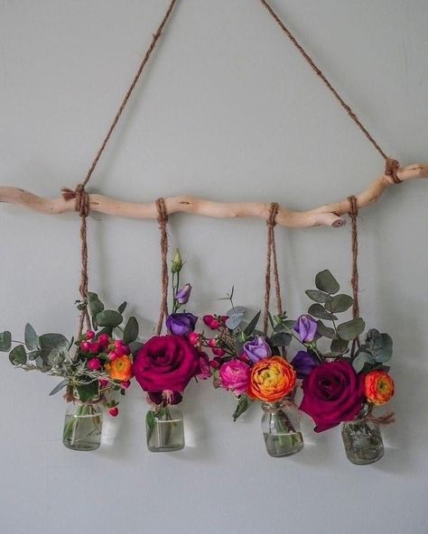 Living Room Plants Decor, Deco Champetre, Bloom And Wild, Wiccan Decor, نباتات منزلية, Diy Plant Hanger, Branch Decor, Deco Floral, Diy Crafts For Home Decor