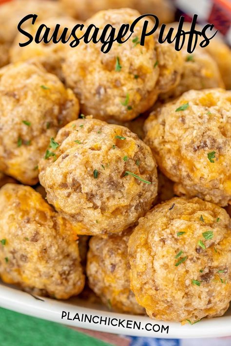 Sausage Puffs - CRAZY good!!! SO simple to make and they taste amazing!!! Only 5 ingredients - butter, cheddar cheese, sausage, worcestershire and flour. These things fly off the plate at parties. You will want to double the recipe! A great alternative to our usual sausage balls. SO GOOD!!! #sausage #tailgating #appetizer #partyfood #quickappetizer Sausage Puffs, Best Sausage, Queso Cheddar, Sausage Balls, Quick Appetizers, Cheese Sausage, Finger Food Appetizers, Party Food Appetizers, Croquettes