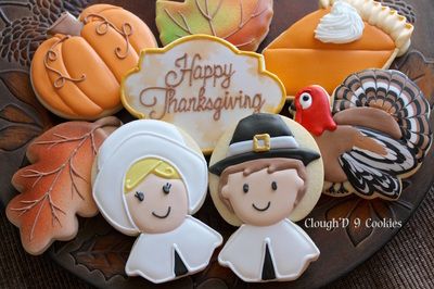 Clough'D 9 Cookies Pilgrim Cookies, Thanksgiving Cookies Decorated, Pumpkin Fluff Dip, Fall Decorated Cookies, Charlie Brown Thanksgiving, Turkey Cookies, Thanksgiving Eve, Thanksgiving Break, Thanksgiving Cookies