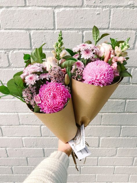 Small Market, Plant Goals, Flower Company, Flower Bar, Flowers Bouquet Gift, Flowers Delivered, Sympathy Flowers, Flower Packaging, Language Of Flowers