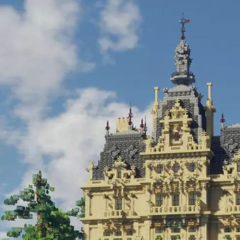 France Castle, Neo Baroque, Minecraft Architecture, Minecraft Builds, Minecraft Building, French Chateau, Minecraft Designs, Architecture Old, Old Building