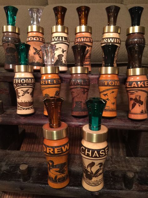 Personalized, engraved duck calls. www.arkiemallardcalls.com Hunting Groomsmen Gifts, Tyler Christmas, Duck Hunter Gifts, Groomsmens Gifts, Duck Hunting Decals, Custom Duck Calls, Duck Hunting Gifts, Goose Hunting, Hunting Stuff