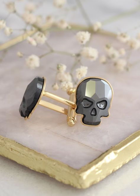 iloniti - Etsy Skull Cufflinks, Wedding Cuff Links, Wedding Cuff, Hematite Crystal, Groomsman Gift, Modern Accessories, Cufflinks Wedding, Groom Gift, Cufflinks Men