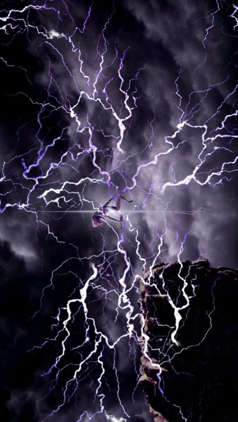 Lightning Goddess Fantasy Art, Lightening Powers Aesthetic, Fantasy Lightning Magic, Lightning Power Aesthetic, Lighting Powers Aesthetic, Lightning Person, Lightning Powers Art, Storm Powers Aesthetic, Lightning Magic Aesthetic