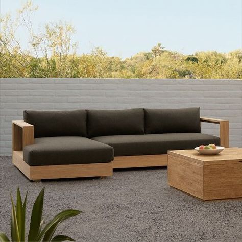 Contract Grade Outdoor Furniture | Commercial Patio Furniture | West Elm Modern Outdoor Patio, Garden Wallpaper, Outdoor Couch, Patio Sectional, Modern Outdoor Furniture, Patio Sofa, Outdoor Lounge Furniture, Chaise Sectional, Lounge Furniture