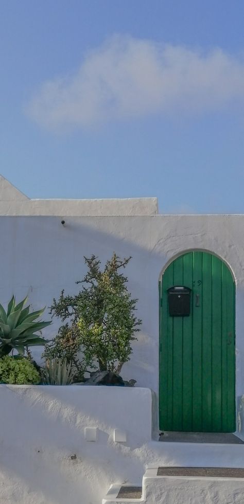 Canary Islands Aesthetic, Gran Canaria Aesthetic, Lanzarote Aesthetic, Tenerife Aesthetic, Aesthetic Door, Sand Surfing, Life Abroad, House White, Vacation Pictures