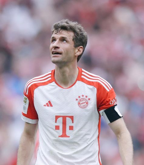 thomas müller Bayer Munich, Thomas Muller, Thomas Müller, Football Players Images, Fc Bayern Munich, Bayern Munich, Football Players, Real Madrid, Soccer