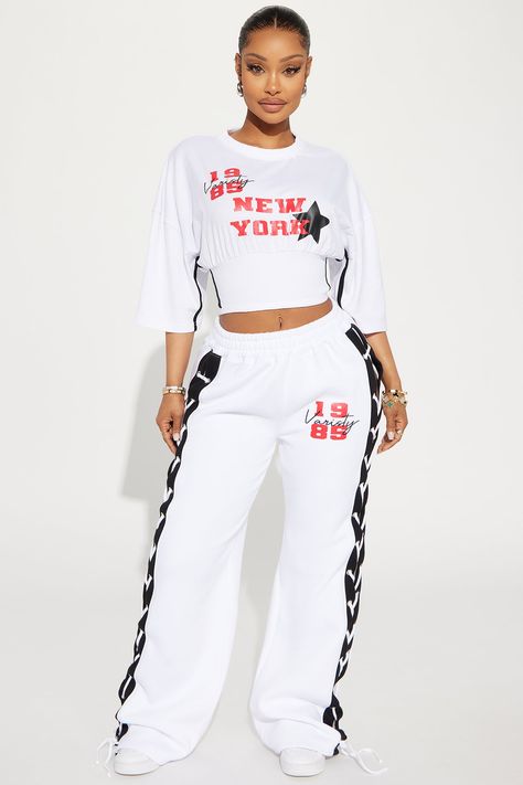 Available In White/Black. Crew Neck Ribbed Waist New York Verbiage Boxy Cropped Fit Paid Back To "New York Varsity Wide Leg Pant" Front Screen Disclaimer: Due To The Specialized Screen Printing Process A Difference In Saturation May Occur. Each Garment Is Unique. 95% Cotton 5% Elastane Imported | New York Varsity Crop Top in White/Black size 3X by Fashion Nova