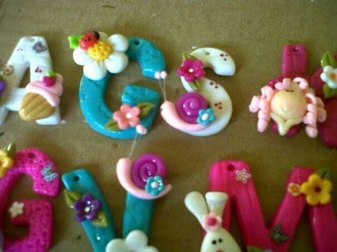 Keychain Crafts, Foam Clay, Letter Ideas, Keychain Craft, Clay Keychain, Clay Food, Cute Clay, Pasta Flexible, Clay Art