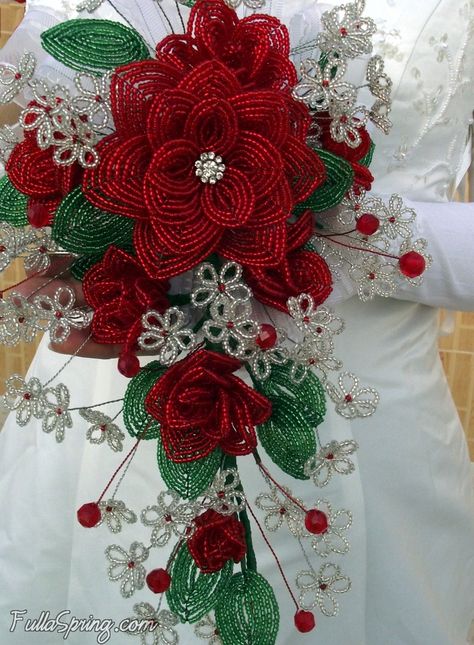 Red Rose Bridal Bouquet, Bead Sculpture, Beaded Trees, Deco Flowers, Beaded Bouquet, Bead Flowers, Beaded Flowers Patterns, Seed Bead Flowers, French Beaded Flowers