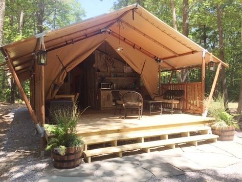 Koa Campgrounds, Tent Living, Glamping Tent, Wall Tent, Romantic Cabin, Glamping Resorts, Camping Set Up, Tent Site, Luxury Glamping