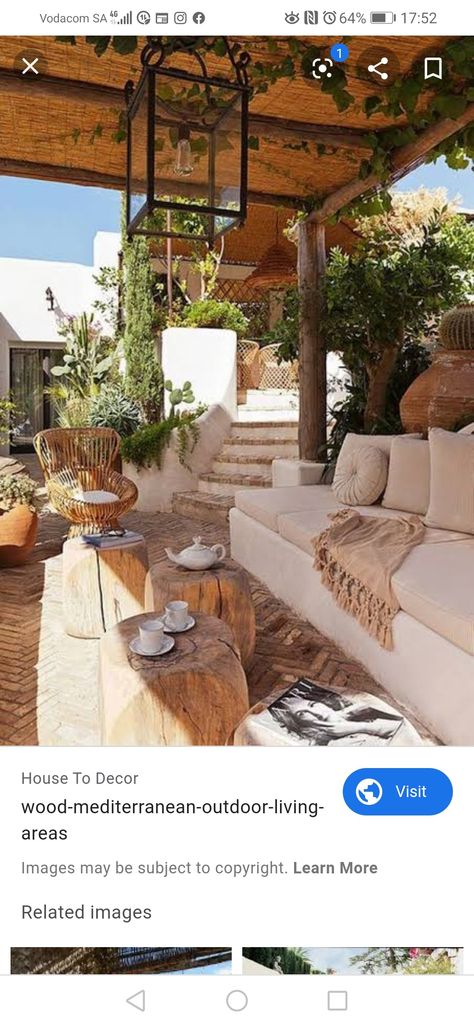 Backyard Tanning Area, Country House Outdoor, Outdoor Sitting Area, Mediterranean Style Homes, Home Design Diy, Pool Decor, Swimming Pools Backyard, Outdoor Backyard, Backyard Oasis