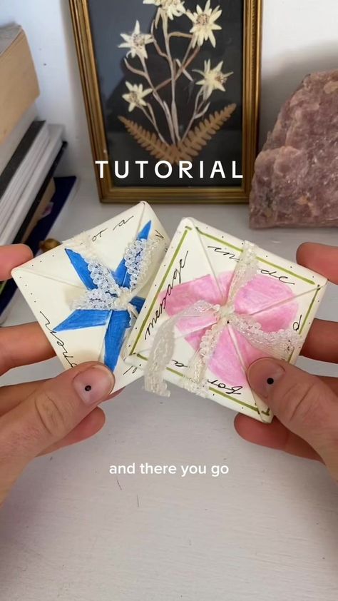 Zoé ☆🇵🇸 on TikTok Victorian Love Note Origami, Note Tutorial, Note Origami, Interactive Notes, Love Note, Love Token, Do It Yourself Projects, Love Notes, Diy Sewing