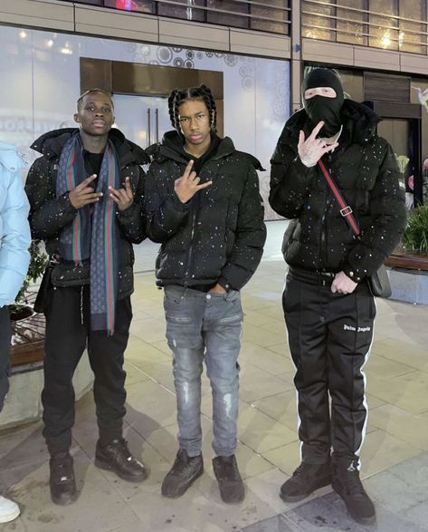 Road Man Outfit Uk, Glove Outfits, Ybn Nahmir, Spiderman Oc, Drill Man, Uk Drip, Drippy Outfit, Nike Cap, Drip Outfit Men