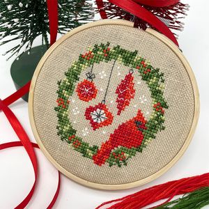 Wreath Cross Stitch Pattern, Cardinal Wreath, Cross Stitch Christmas, Cross Stitch Christmas Ornaments, Tea Dyeing, Stitch Christmas, Rustic Wreath, Cross Stitch Patterns Christmas, Modern Cross Stitch Patterns