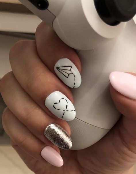 Paper Airplane Nails, Back To School Nails, Super Cute Nails, Nail Prices, School Nails, Nail Bar, Chic Nails, Valentines Nails, Gel Polish