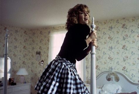 Elizabeth Shue in Adventures in Babysitting Adventures In Babysitting 1987, Elizabeth Shue, Penelope Ann Miller, Chris Columbus, Adventures In Babysitting, Elisabeth Shue, Ladies Room, John Ford, Fun Dress