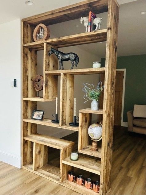 Room Dividing Shelves, Scaffold Shelving, Alcove Ideas Living Room, Bookshelf Room, Cool Shelves, Timber Shelves, Diy Room Divider, Japandi Living, Pallet Shelves