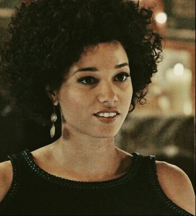 Maia Roberts, Alisha Wainwright, Shadowhunter Chronicles, Shadow Hunters, Shadowhunters, Face Claims, Marvel, Halloween, Books