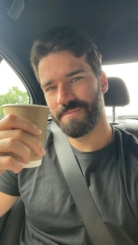 Alison Becker, Ynwa Liverpool, Bad Boy Quotes, Big Nose Beauty, Soccer Life, Different Sports, Big Noses, Beard Styles, Liverpool Fc