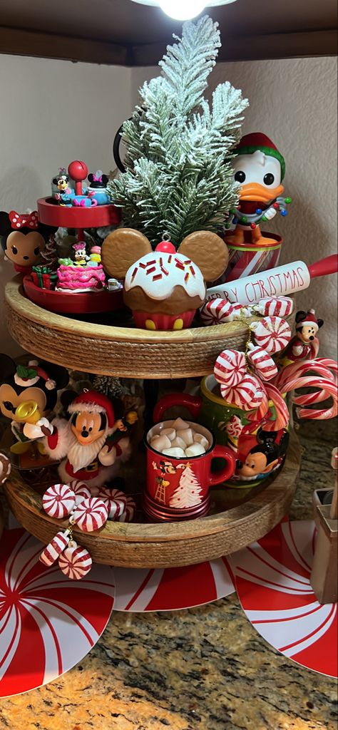 Disney magic decoration!! Disney Christmas Tiered Tray Decor, Disney Tiered Tray Decor, Disney Christmas Diy, Magic Decorations, Disney Popcorn Bucket, Frozen Christmas, Tiered Tray Diy, Popcorn Bucket, Tray Ideas