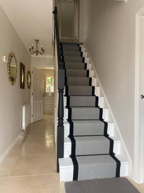 Staircase With Runner Ideas, Black Painted Stairs With Runner, Monochrome Staircase, Monochrome Stairs, House Staircase Ideas, Frenchic Paint Colours, Patterned Stair Carpet, Cottage Stairs, Stairs And Hallway Ideas