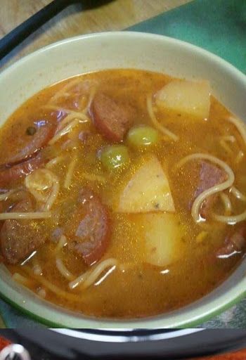 Sopa de Salchichón by Helen (#1) C - Key Ingredient Puerto Rican Recipe, Hispanic Dishes, Recetas Puertorriqueñas, Puerto Rican Cuisine, Puerto Rico Food, Boricua Recipes, Dominican Food, Spanish Dishes, Sausage Soup