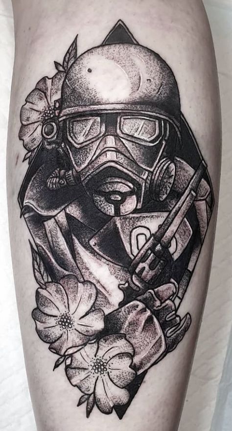 Fallout Tattoo New Vegas, Fallout New Vegas Tattoo Ideas, Deathclaw Tattoo, Fallout New Vegas Tattoo, Fallout Tattoo Ideas, A7x Tattoo, Fallout 4 Tattoos, Video Game Tattoo Ideas, Berserker Tattoo