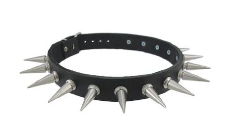 Spiked Choker For Concerts, Spiked Choker Aesthetic, Spiked Choker, Punk Choker With Spikes, Black Spiked Choker, Long Choker Necklace, Goth Choker Necklaces, Long Leather Necklace, Gothic Choker Necklace