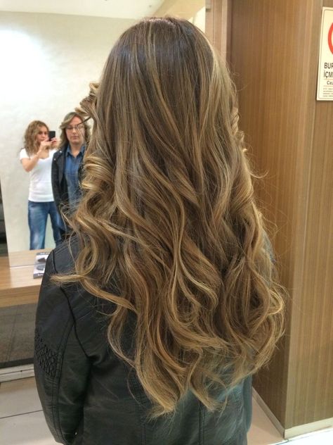 Ombré Light Brown Hair, Light Brown Hair Babylights, Light Ombre Hair, Blonde Babylights On Brown Hair, Hair Dye Balayage, Light Chocolate Brown Hair, Babylights Hair, Brown Hair Inspiration, Honey Brown Hair