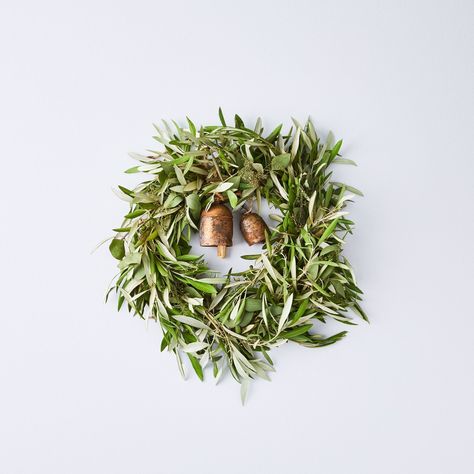 Creekside Farms Vintage Bell Olive and Eucalyptus Wreath by Food52 - Dwell Thistle Wreath, Modern Christmas Stocking, Olive Wreath, Modern Christmas Ornaments, Modern Holiday Decor, Christmas Decorating Ideas, Vintage Knobs, Modern Christmas Decor, Eucalyptus Wreath