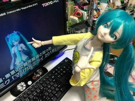 Creepy Miku Doll, Hatsune Miku Doll, Miku Doll, Miku Hatsune Vocaloid, Dream Doll, Smart Doll, Japanese Dolls, Creepy Dolls, Anime Dolls