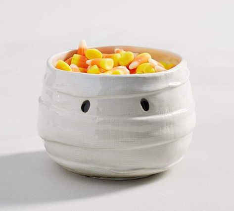 Halloween Figural Bowl - Mummy Halloween Decoration Home Decor $7 #halloween #halloweendecorations #mummy #candy #holidays #homedecor #affiliate Pottery Barn Fall Decor, Pottery Barn Fall, Mummy Candy, Pottery Barn Halloween, Faux Pumpkins, Peinados Fáciles Para Cabello Corto, Candy Bowl, Halloween Home Decor, Fall Home Decor