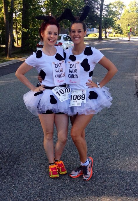 Chick-fil-a 10k cows running costumes for race In Newport News, VA Cow Theme Outfit, Volleyball Team Halloween Costumes, Chick Fil A Cow Costume, Diy Cow Costume For Women, Chick Fil A Costume, Cow Costume Women's, Cows Running, Kids Cow Costume, Cow Costumes