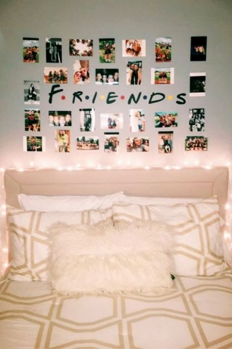 Diy Dorm Room, College Dorm Room Organization, Bedroom Decor Pictures, Teenage Room Decor, Diy Dorm, Dorm Room Hacks, Dorm Diy, Dorm Room Diy, Room Hacks