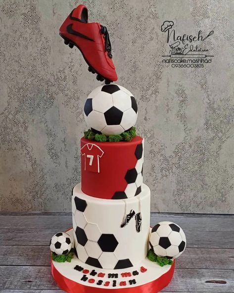 16 Amazing Football Cake Ideas For Beginner And Pro Bakers. Football Cake For Men, Football Cake Ideas For Men, Football Ball Cake, Football Cake Ideas, Fifa Cake, Football Cakes For Boys, Football Theme Cake, Football Wedding Cake, Football Field Cake