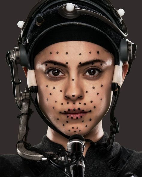 Rosa Salazar Brasil on Instagram: “Rosa in motion-capture make-up for #AlitaBattleAngel. CGI is amazing! #RosaSalazar” Rosa Salazar, Alita Battle Angel Manga, Angel Movie, Alita Battle Angel, Battle Angel Alita, Battle Angel, Motion Capture, Robert Rodriguez, Head Gear