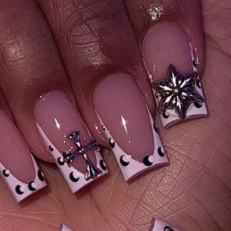 NYC Nail Tech 💅🏽 on Instagram: "Marine Serre french tip 🖤🔥" Marine Serre Nails, Marine Serre Outfit Ideas, Moon French Tip Nails, Marine Serre Outfit, Bestie Pictures, Birthday 24, Nyc Nails, Girl Nails, Moon Nails