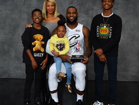 LEBRON JAMES CELEBRATES WIN WITH HIS KIDS Lebron James Kids, Lebron James And Wife, Lebron James Family, Lebron James Jr, King Lebron James, King Lebron, Kids Basketball, Celebrity Families, Style Japonais