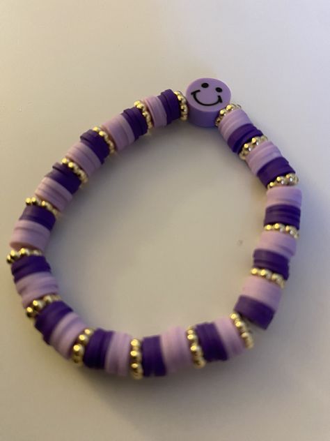 Cute Purple Bracelet, Etsy Bracelet Ideas, Purple Clay Beads Bracelet, Braslets Designs Beads, Purple Bracelet Ideas Clay Beads, Clay Was Bracelet Ideas, Clay Bead Bracelet Ideas No White, Bracelet Ideas To Sell, Purple Clay Bead Bracelet Ideas