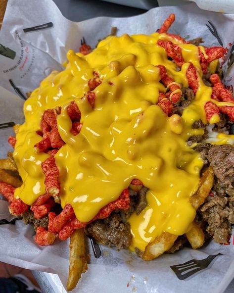 Hot Fries Chips Aesthetic, Hot Cheeto Food Ideas, Hot Cheetos Nachos, Hot Cheetos Food, Hot Cheetos With Cheese, Hot Fries Chips, Hot Fries, Hot Chips, Hot Cheetos