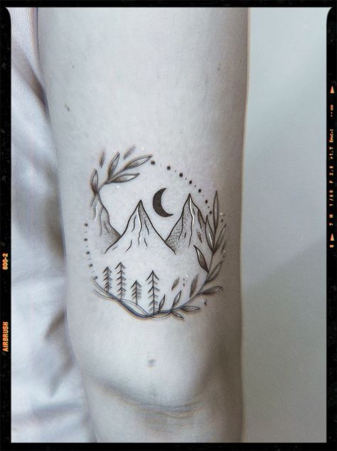 Mountain Flower Tattoo, Mountain And Flower Tattoo, Small Diamond Tattoo, Berg Tattoo, Natural Mountain, Mountain Tattoo Design, Diamond Tattoo, App Filter, Tattoo Placements