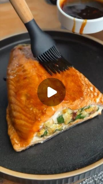 Salmon Stuffed With Shrimp, Crab Stuffed Salmon Recipes Baked, Salmon Shrimp Recipes, Stuffed Salmon Recipes Crabmeat, Stuffed Salmon Recipes Spinach, Baked Stuffed Salmon, Seafood Stuffed Salmon, Stuff Salmon, Stuffed Salmon Recipes