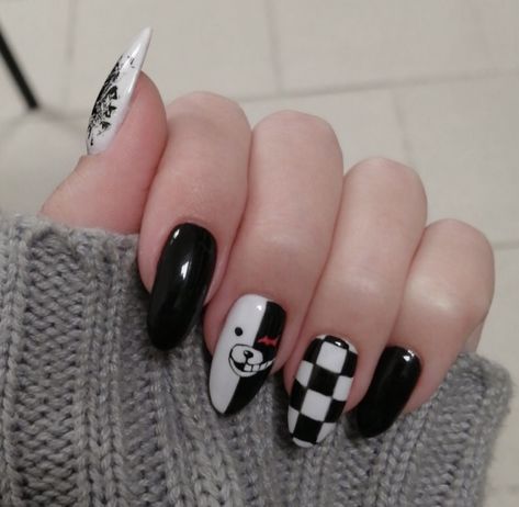 Nails Goth, Girly M, Short Acrylic, Short Acrylic Nails, Cute Pins, Pretty Tattoos, Nails Ideas, Makeup Inspo, Danganronpa