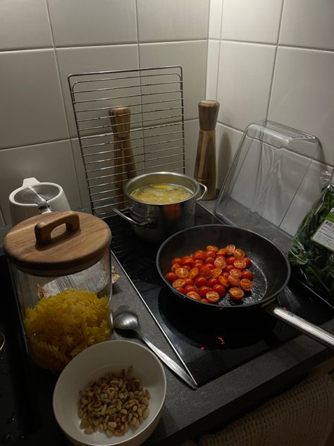 Cook Asthetic Picture, Cooking Asthetic Picture, Aesthetic Square, Youtube Aesthetic, Cooking Aesthetic, Asthetic Picture, Cooking At Home, Candle Light Dinner, Cook At Home