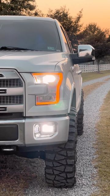 Colby Bailey on Instagram: "“You remind me of a Sunday, back home in old Kentucky” #leveledon35s #bubba #grappaholics #mudgrapplers #country #liftedtrucks #leveledtrucks #squattedtrucks" Bubba Truck, Dream Trucks, Jeep Rubicon, Ford Truck, Lifted Trucks, Colby, Custom Trucks, Ford Trucks, Chevy Trucks