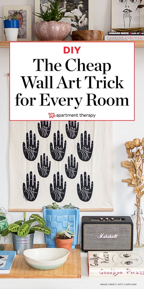 Tea Towel DIY Art Hack | Apartment Therapy Diy Art For Bathroom, Diy Kitchen Wall Art, Fun Decor Ideas, Cool Wall Art Ideas, Diy Kitchen Art, Wall Art On A Budget, Kitchen Art Diy, Kitchen Wall Art Diy, Cheap Artwork