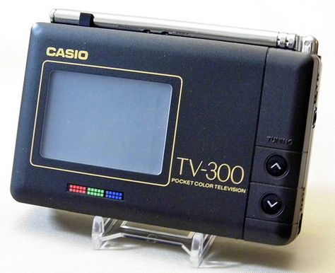 Vintage Casio Pocket Color Television, Model TV-300, Made in Japan. Color Television, Mini Tv, Portable Tv, Retro Tech, Vintage Television, Old Technology, Retro Gadgets, Tv Sets, Old Radios