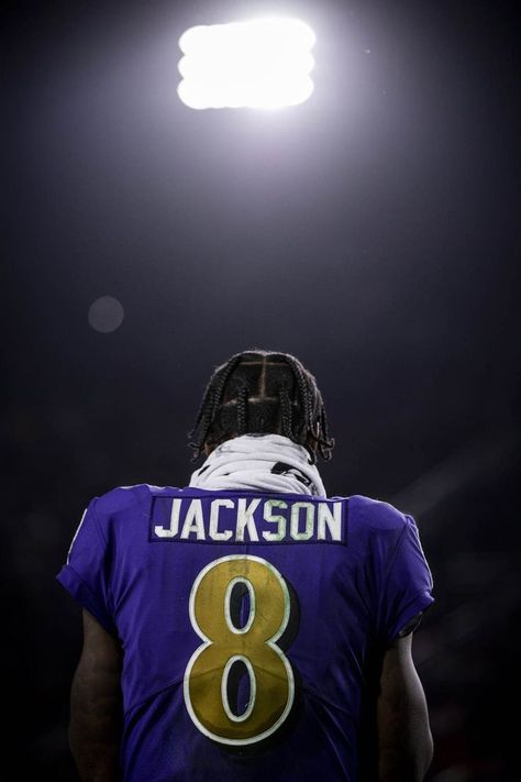 Lamar Jackson | Ravens football, Nfl football pictures, Lamar jackson Nfl Lamar Jackson, Lamar Jackson Pfp, Cold Nfl Pictures, Lamar Jackson Aesthetic, Lamar Jackson Wallpaper, Ravens Wallpaper, Lamar Jackson Ravens, Nfl Wallpaper, Photo Mannequin